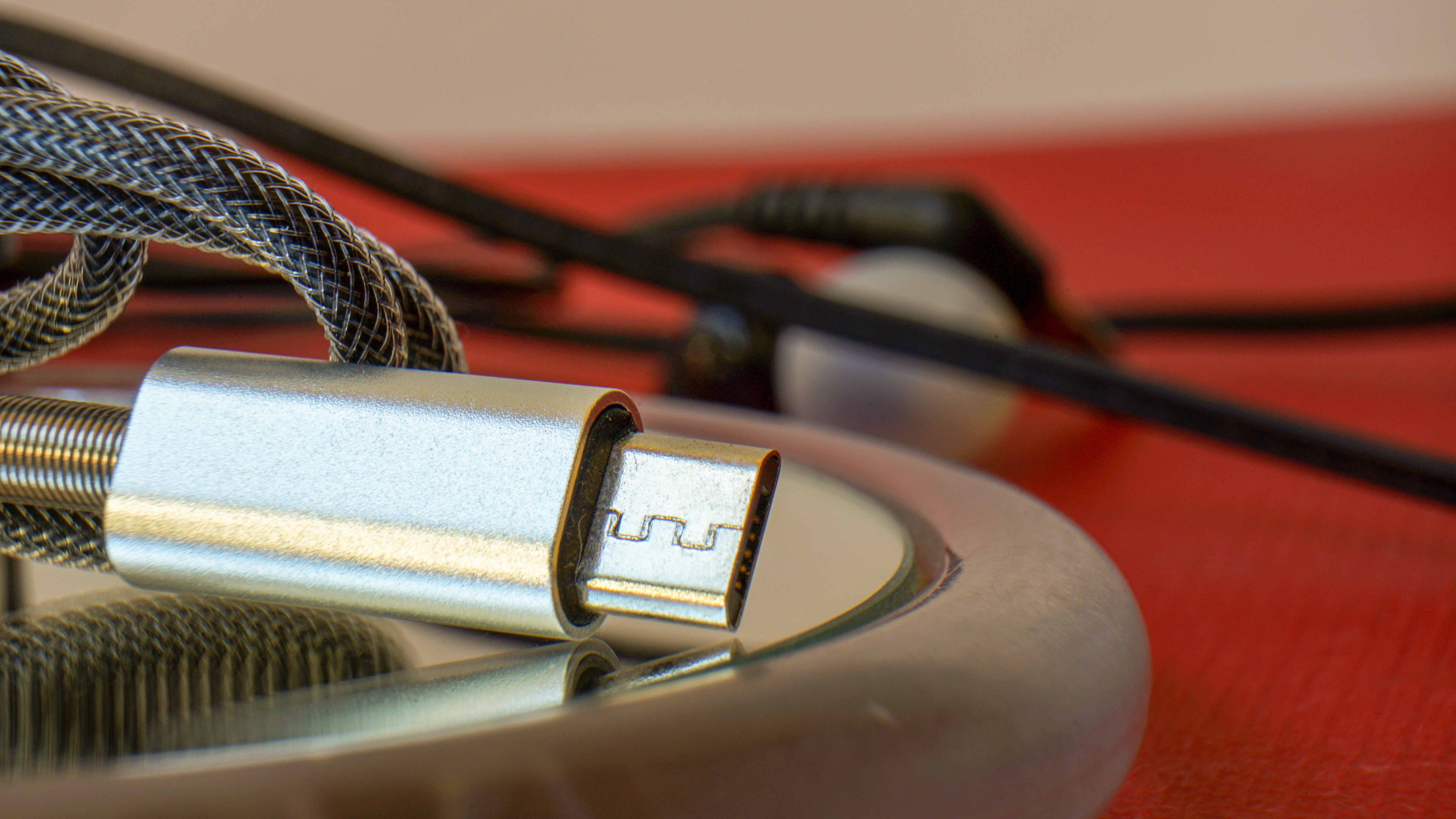 Краткая история появления USB и его влияние на удобство использования техники